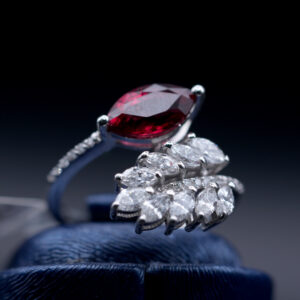 انگشتر جواهر