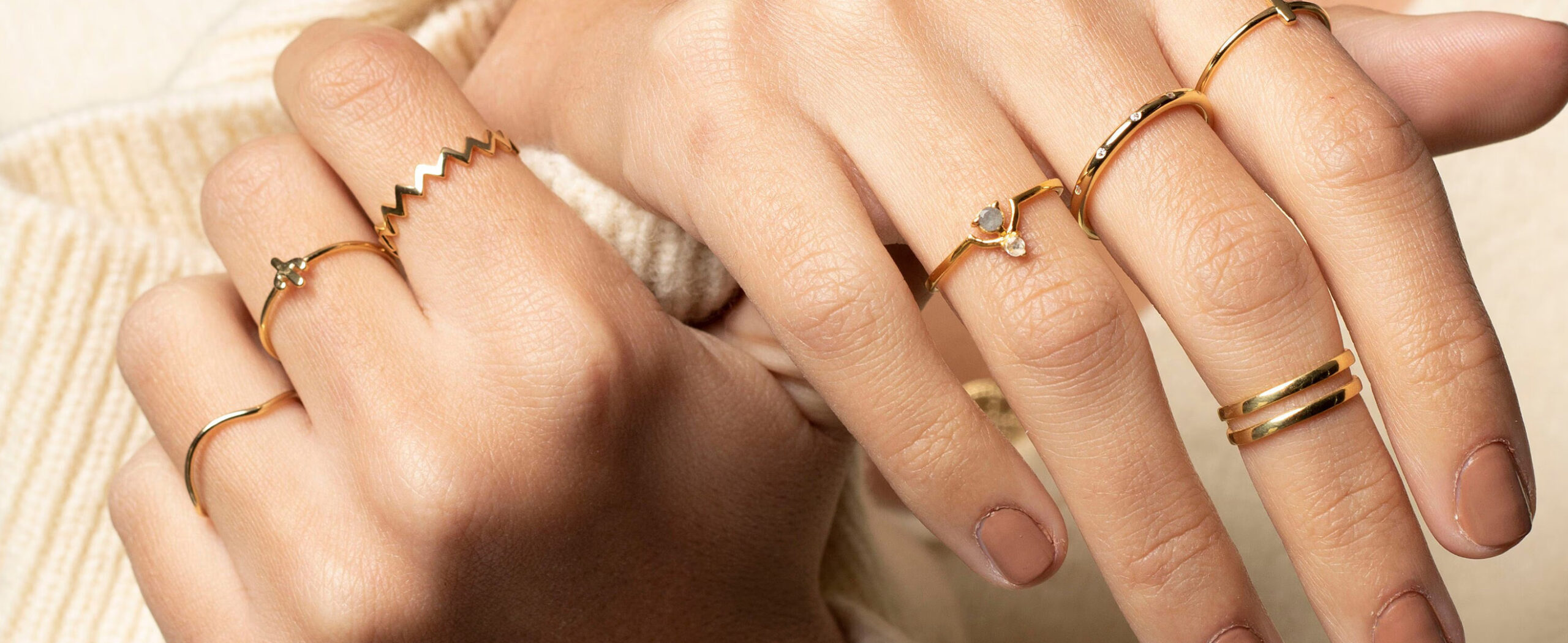 انگشتر طلا مینیمال ترند چندتایی