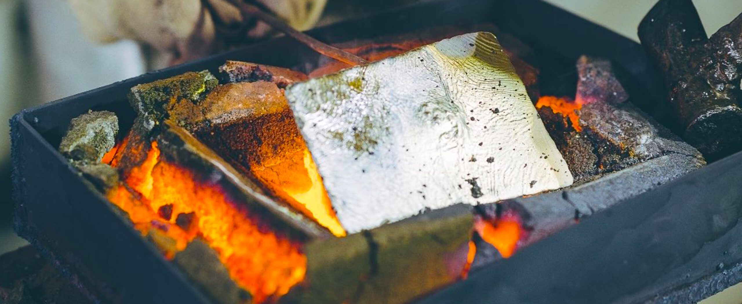 دشمن طلا چه فلزی است